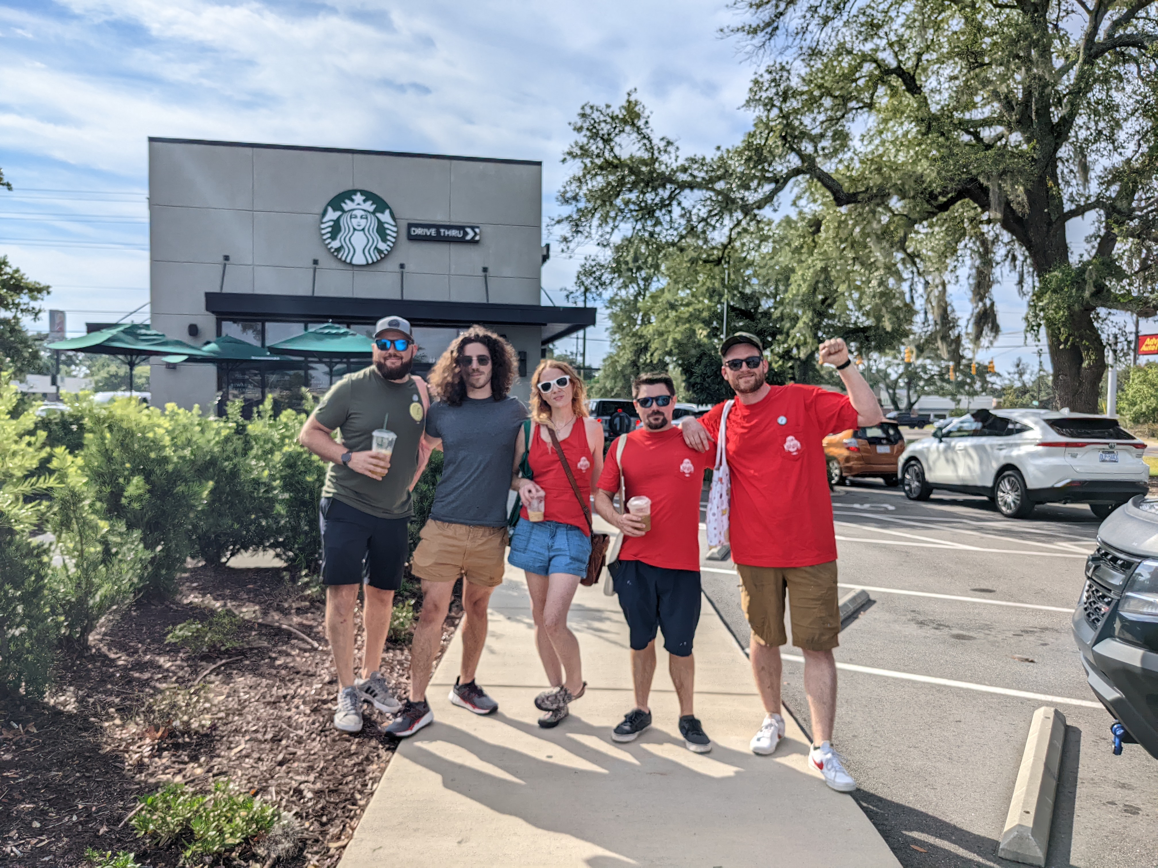 ilmDSA Members go Door-to-Door in Support of MSL Starbucks